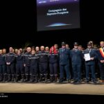 Photo de compagnie en compagnie du CA de Meyrin lors de la remise de la médaille.